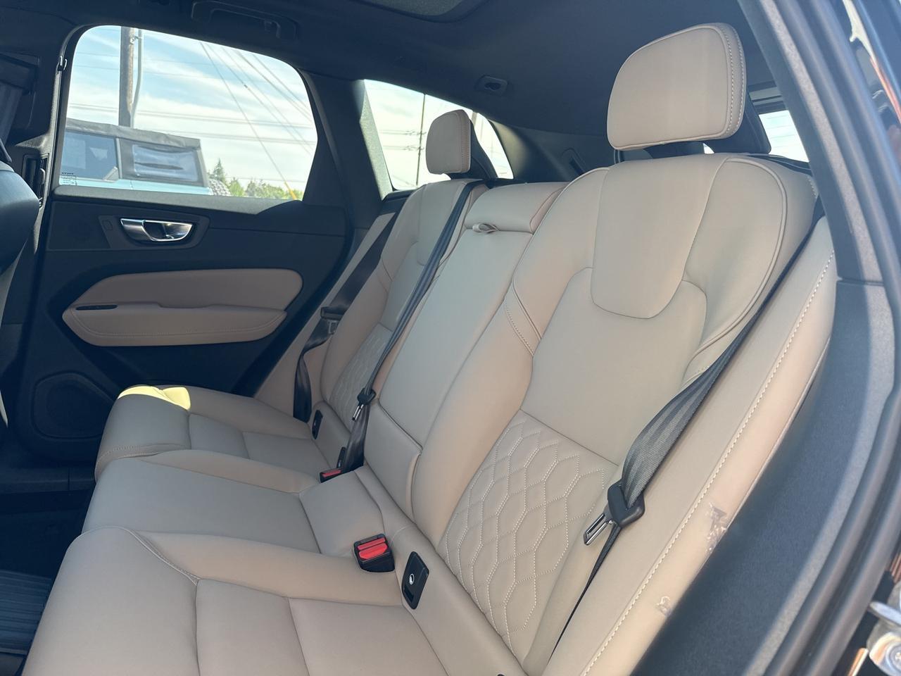2026 Volvo XC60 Plug-In Hybrid T8 Plus Bend OR