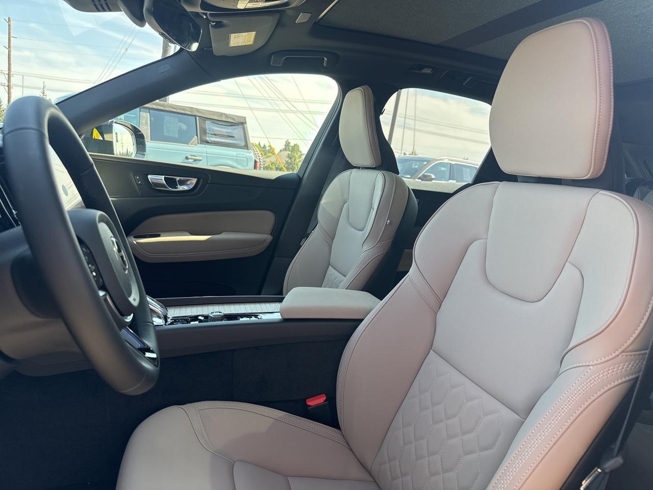2026 Volvo XC60 Plug-In Hybrid T8 Plus Bend OR