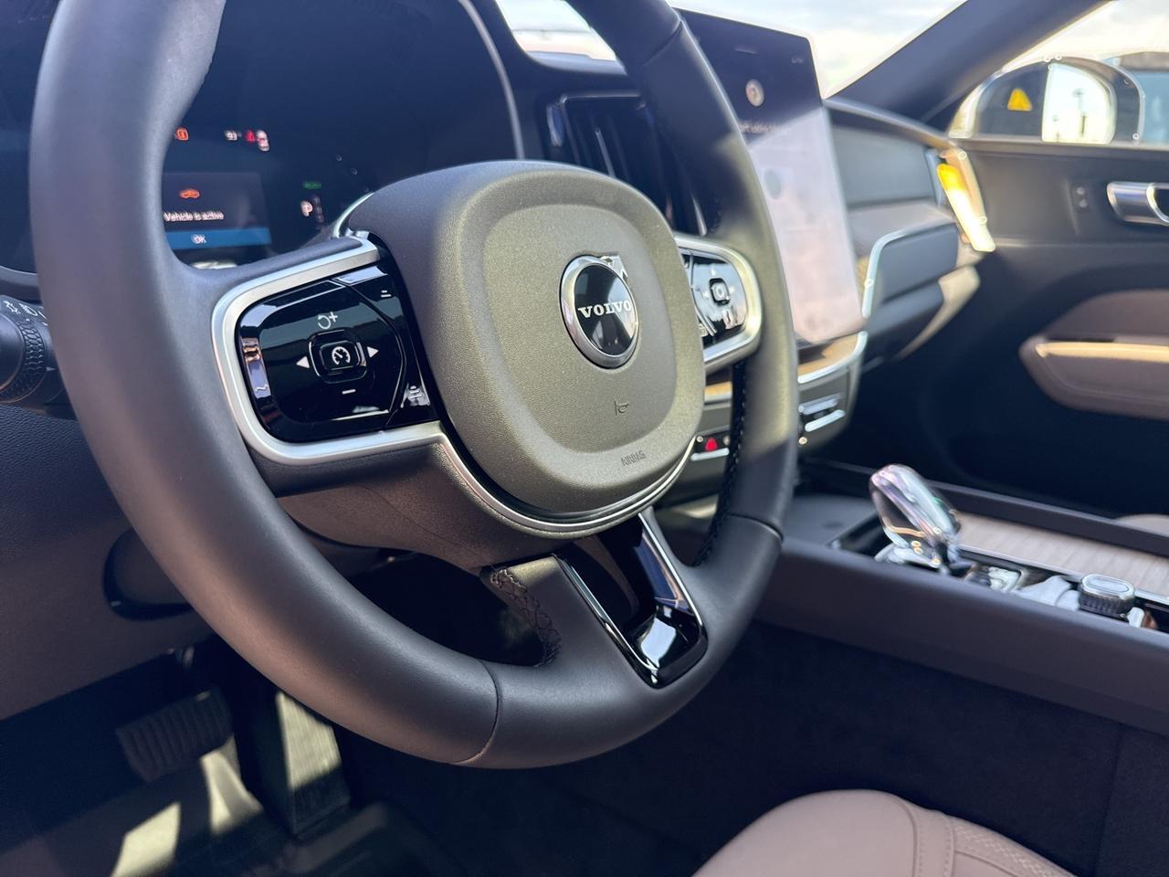 2026 Volvo XC60 Plug-In Hybrid T8 Plus Bend OR