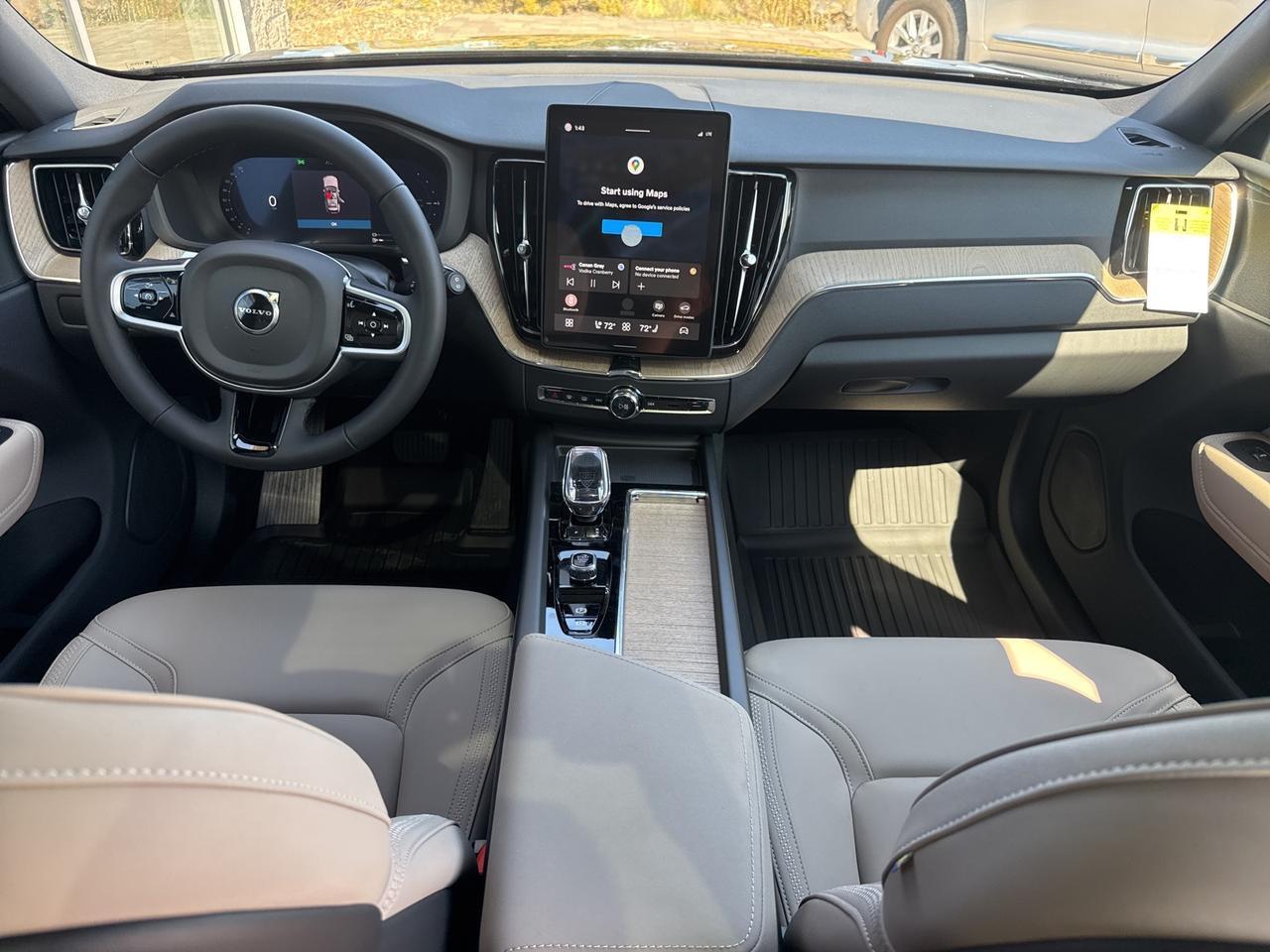 2026 Volvo XC60 Plug-In Hybrid T8 Plus Bend OR