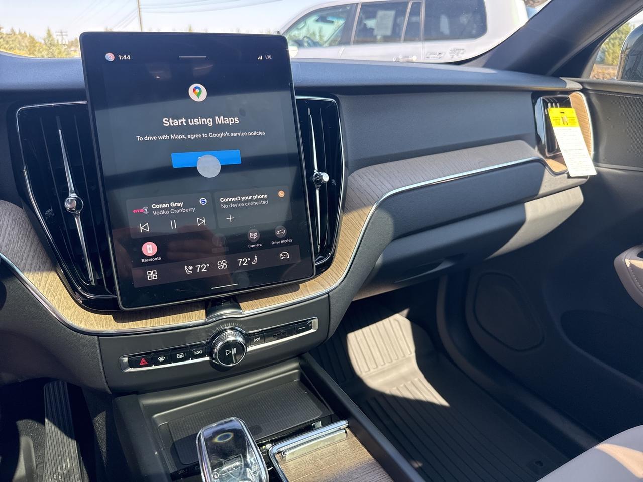 2026 Volvo XC60 Plug-In Hybrid T8 Plus Bend OR