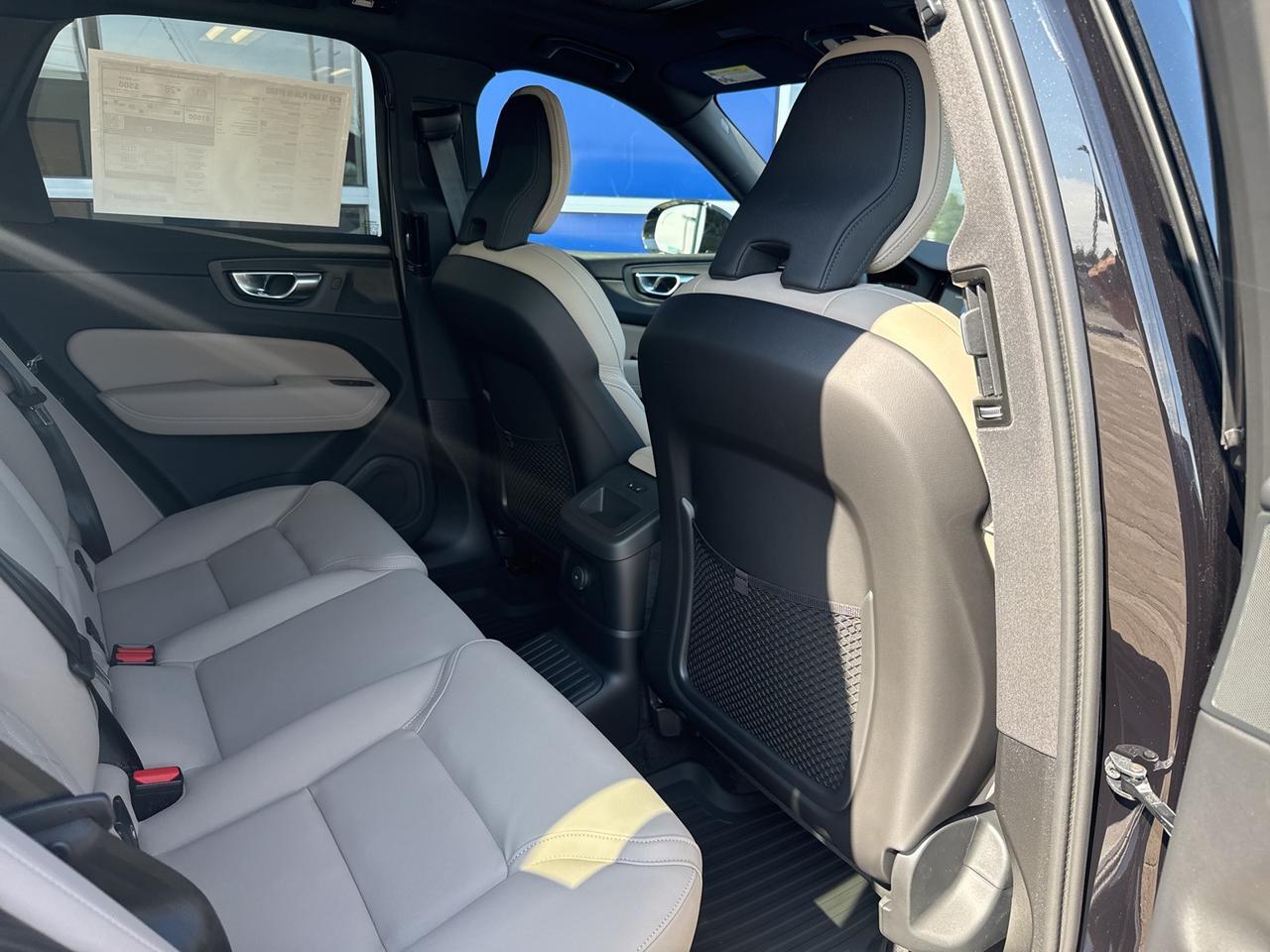2026 Volvo XC60 Plug-In Hybrid T8 Plus Bend OR