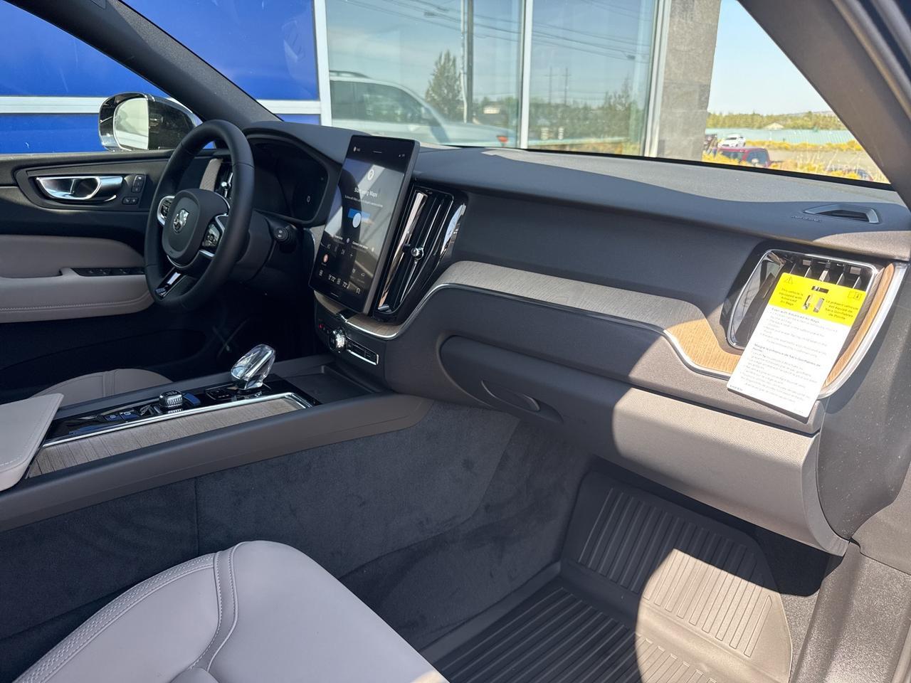 2026 Volvo XC60 Plug-In Hybrid T8 Plus Bend OR