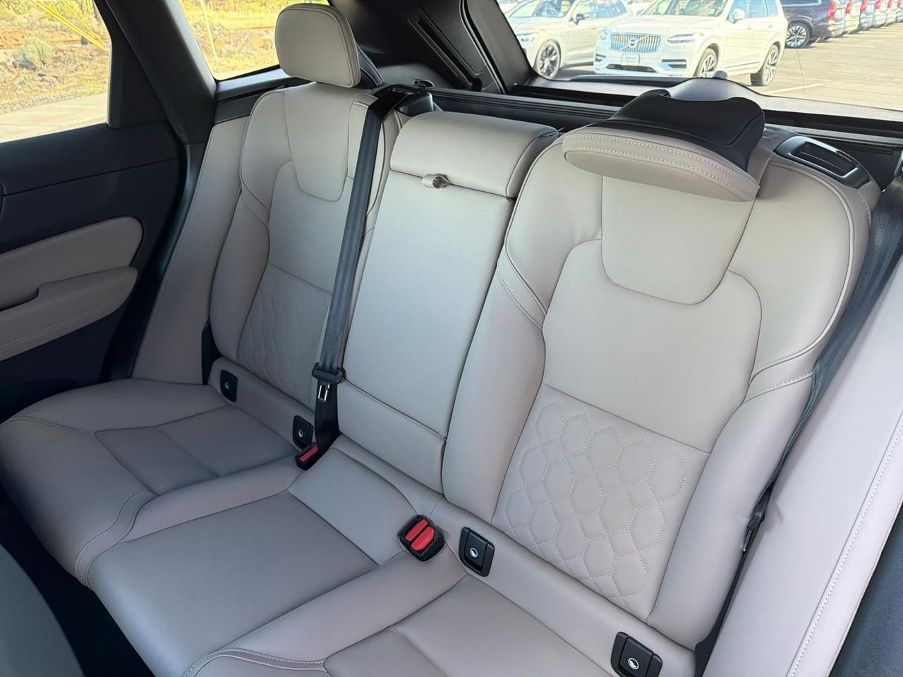 2026 Volvo XC60 Plug-In Hybrid T8 Plus Bend OR