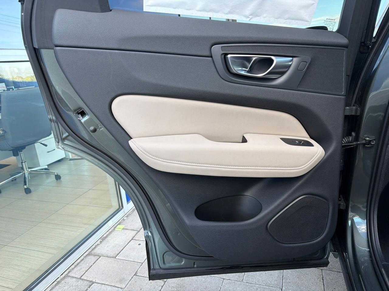 2026 Volvo XC60 Plug-In Hybrid T8 Plus Bend OR
