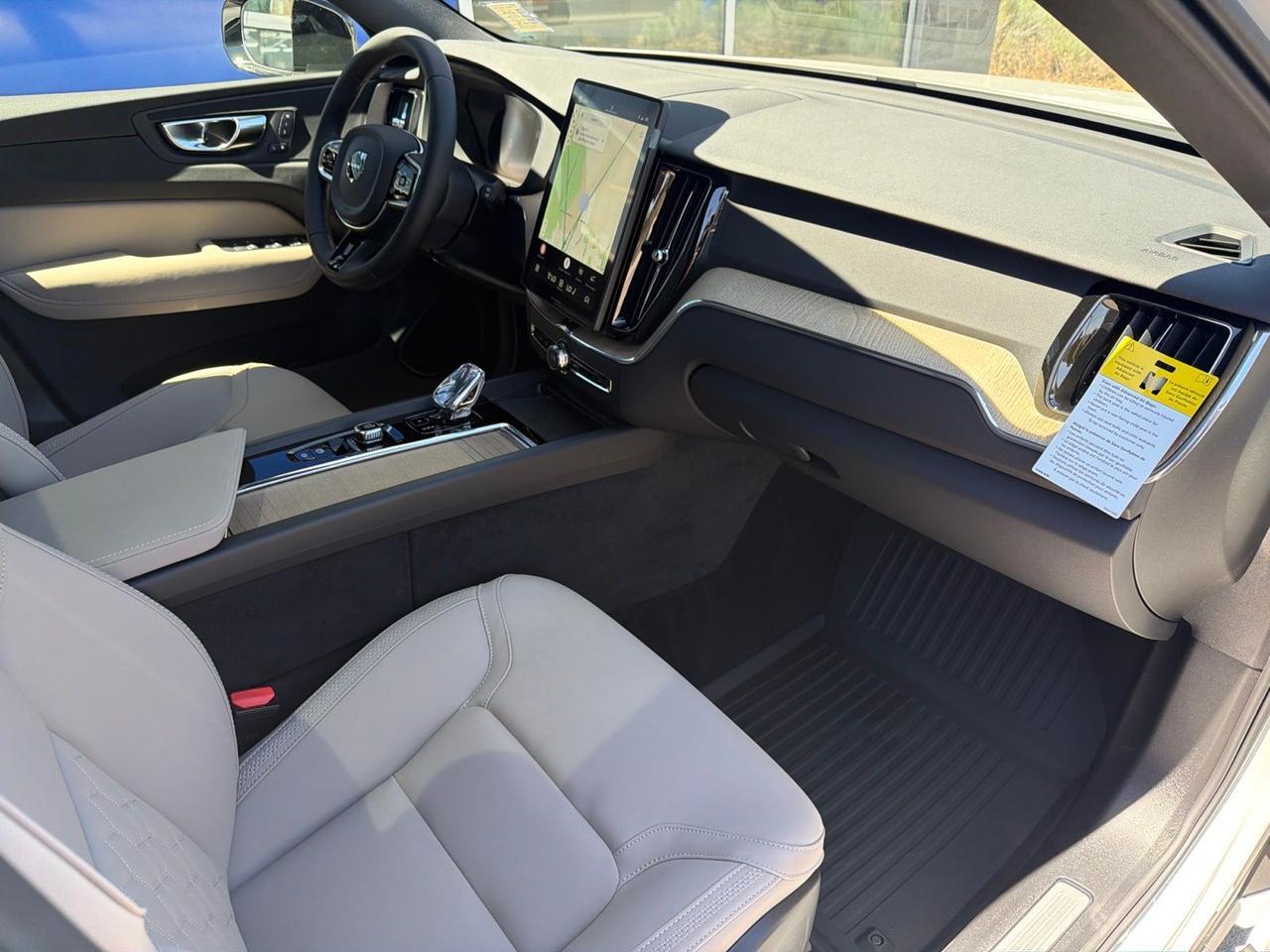 2026 Volvo XC60 Plug-In Hybrid T8 Plus Bend OR