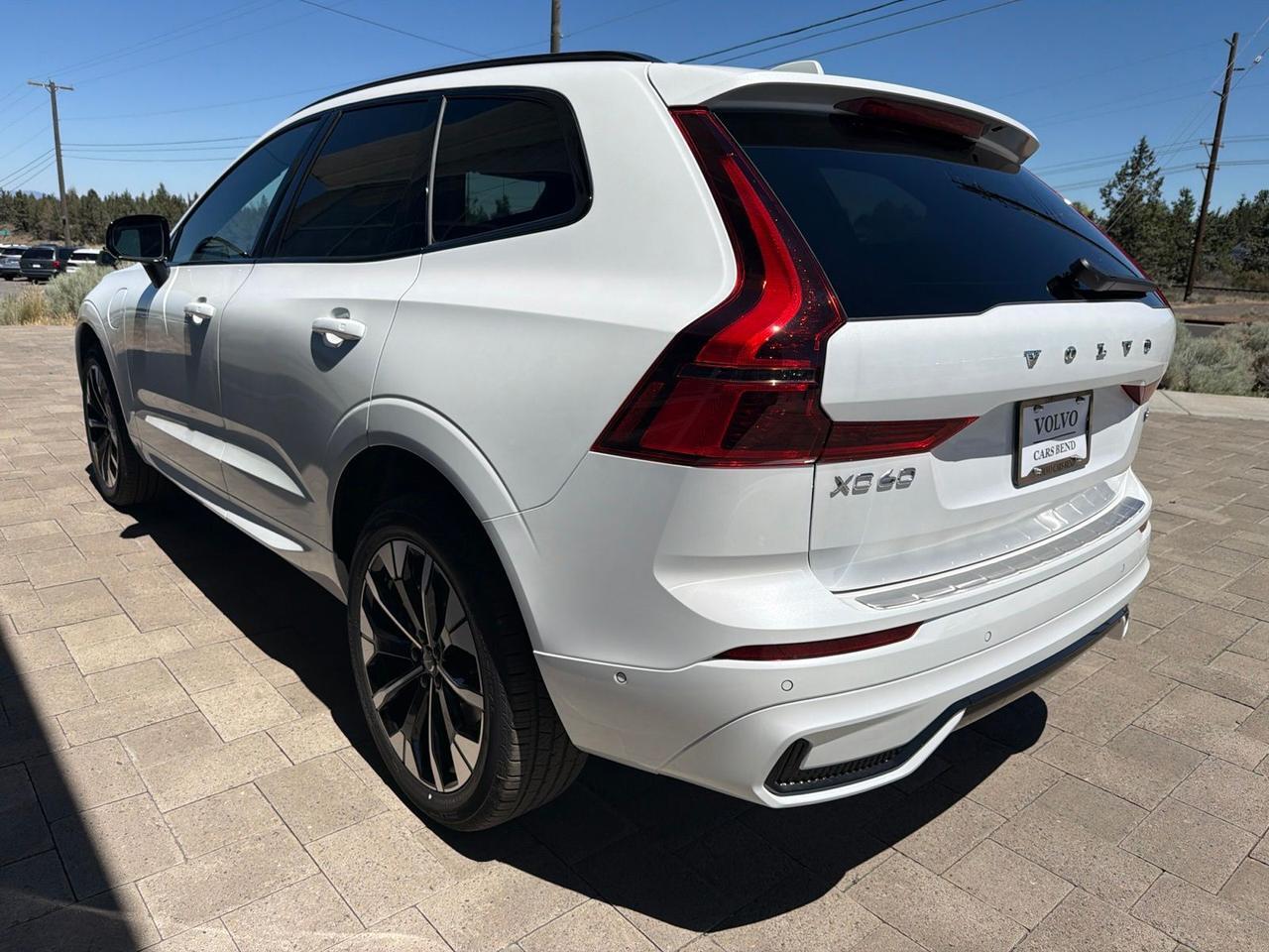 2026 Volvo XC60 Plug-In Hybrid T8 Plus Bend OR
