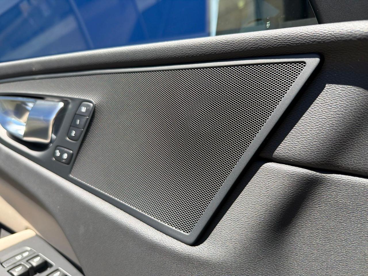 2026 Volvo XC60 Plug-In Hybrid T8 Plus Bend OR