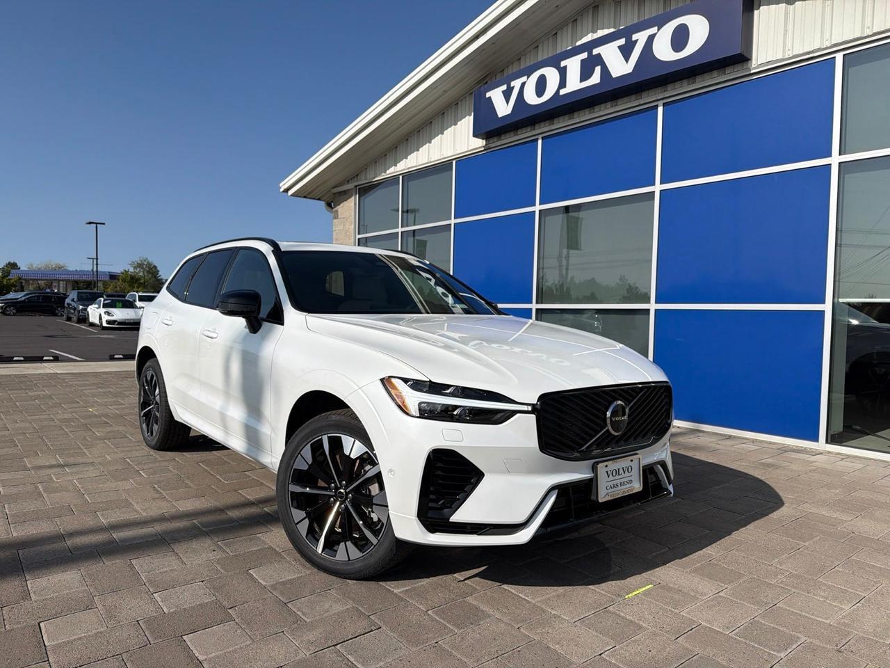 2026 Volvo XC60 Plug-In Hybrid T8 Plus