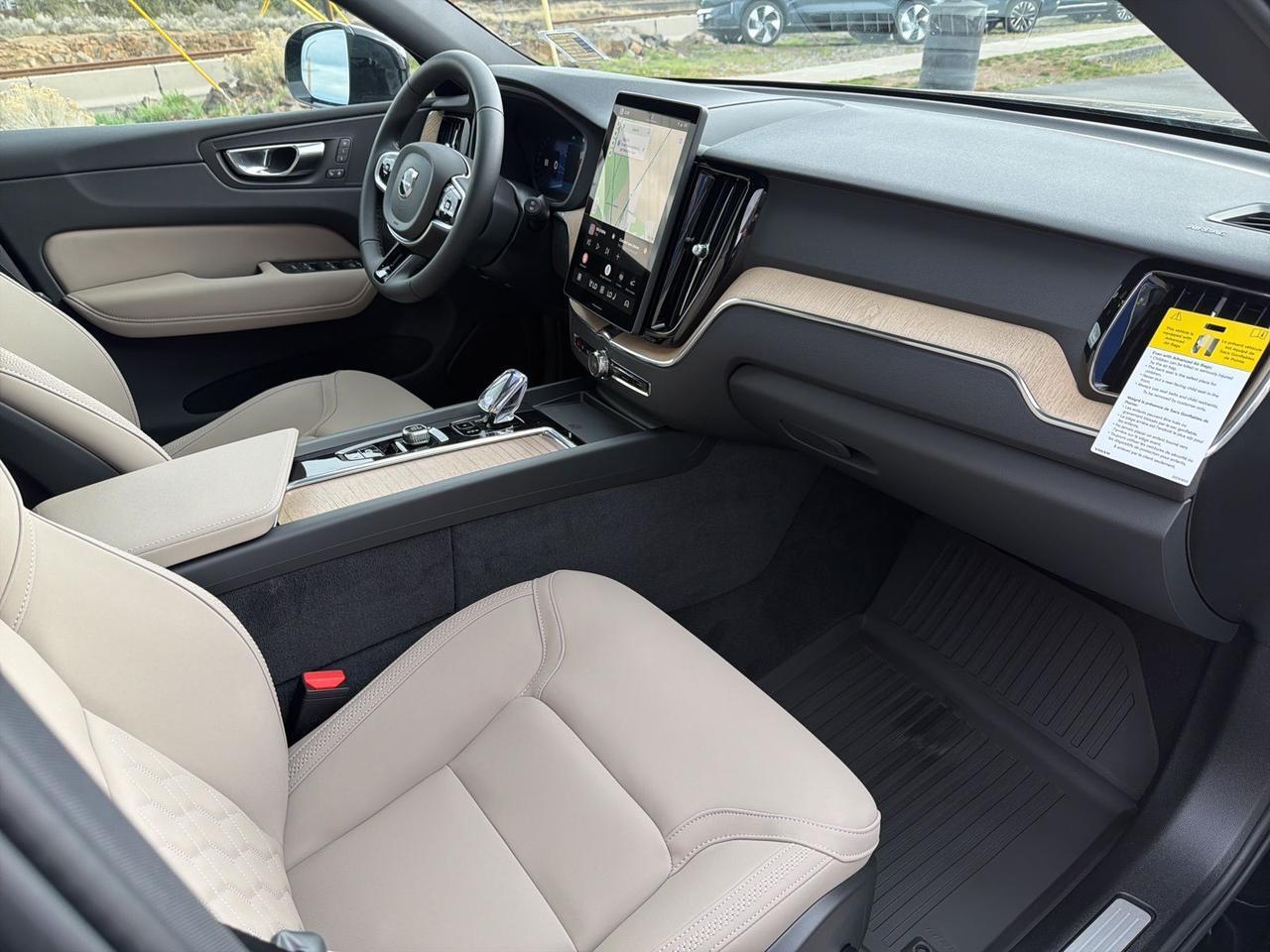 2026 Volvo XC60 Plug-In Hybrid T8 Plus Bend OR