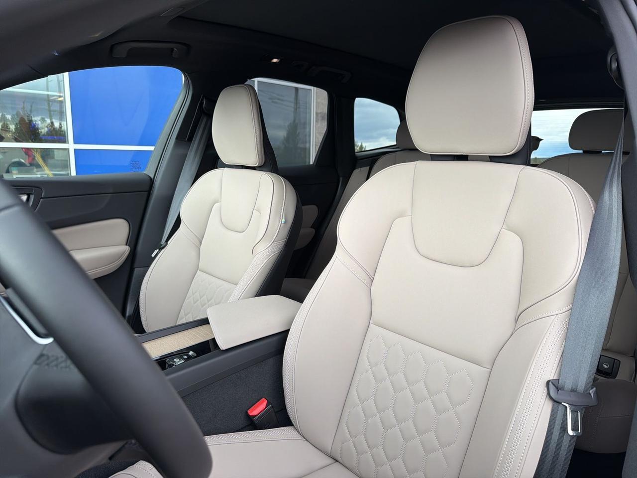 2026 Volvo XC60 Plug-In Hybrid T8 Plus Bend OR