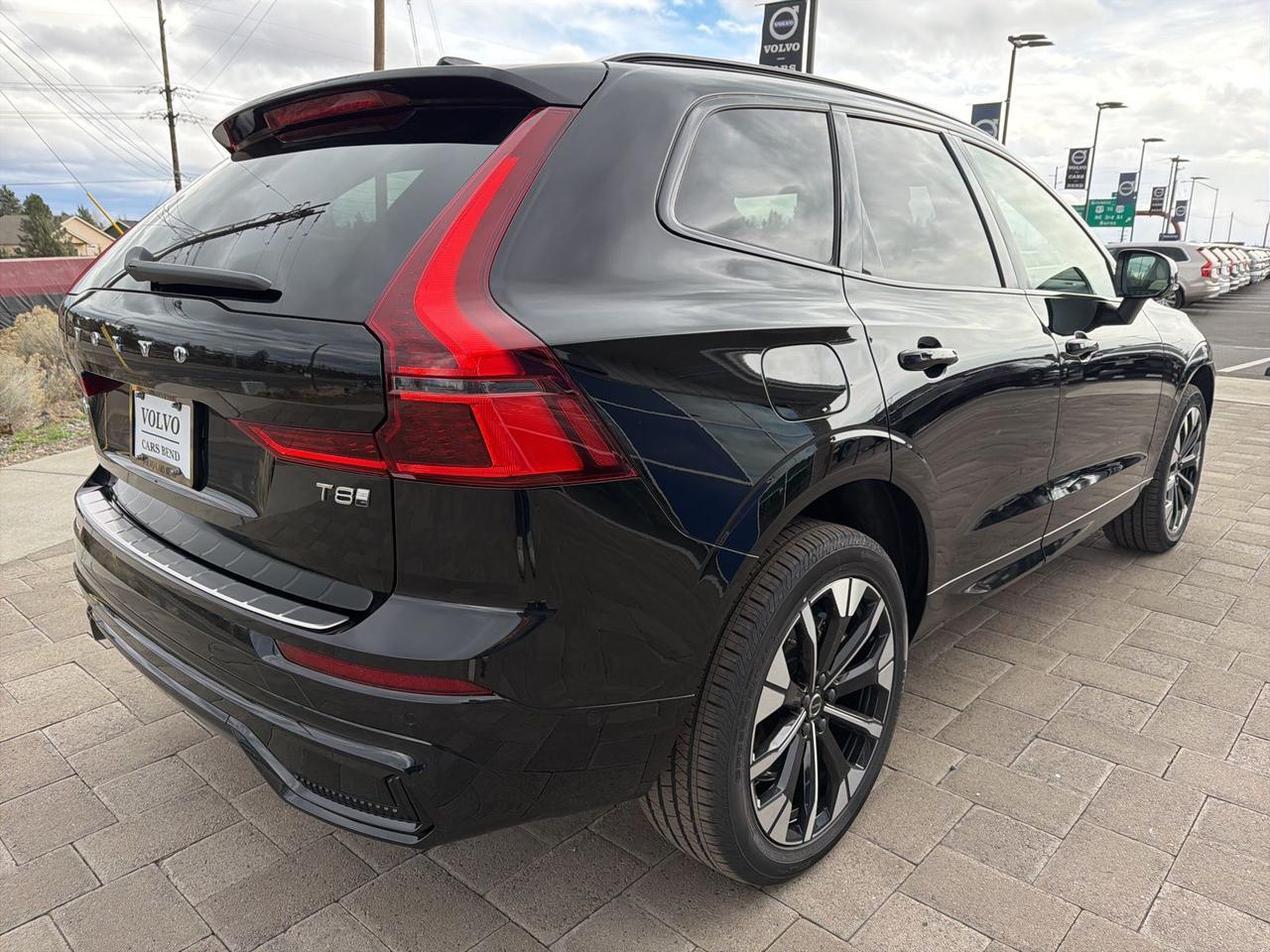 2026 Volvo XC60 Plug-In Hybrid T8 Plus Bend OR