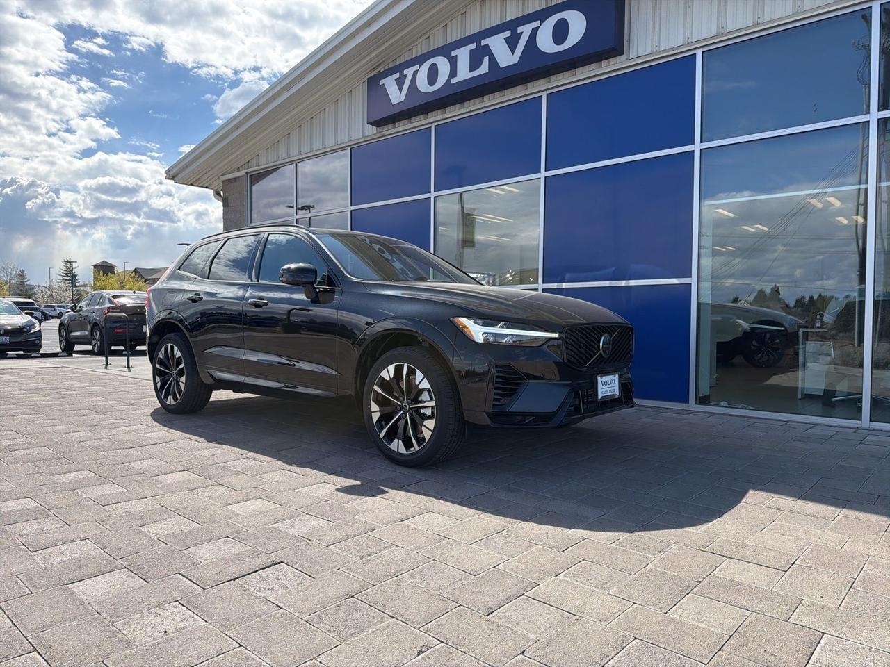 2026 Volvo XC60 Plug-In Hybrid T8 Plus