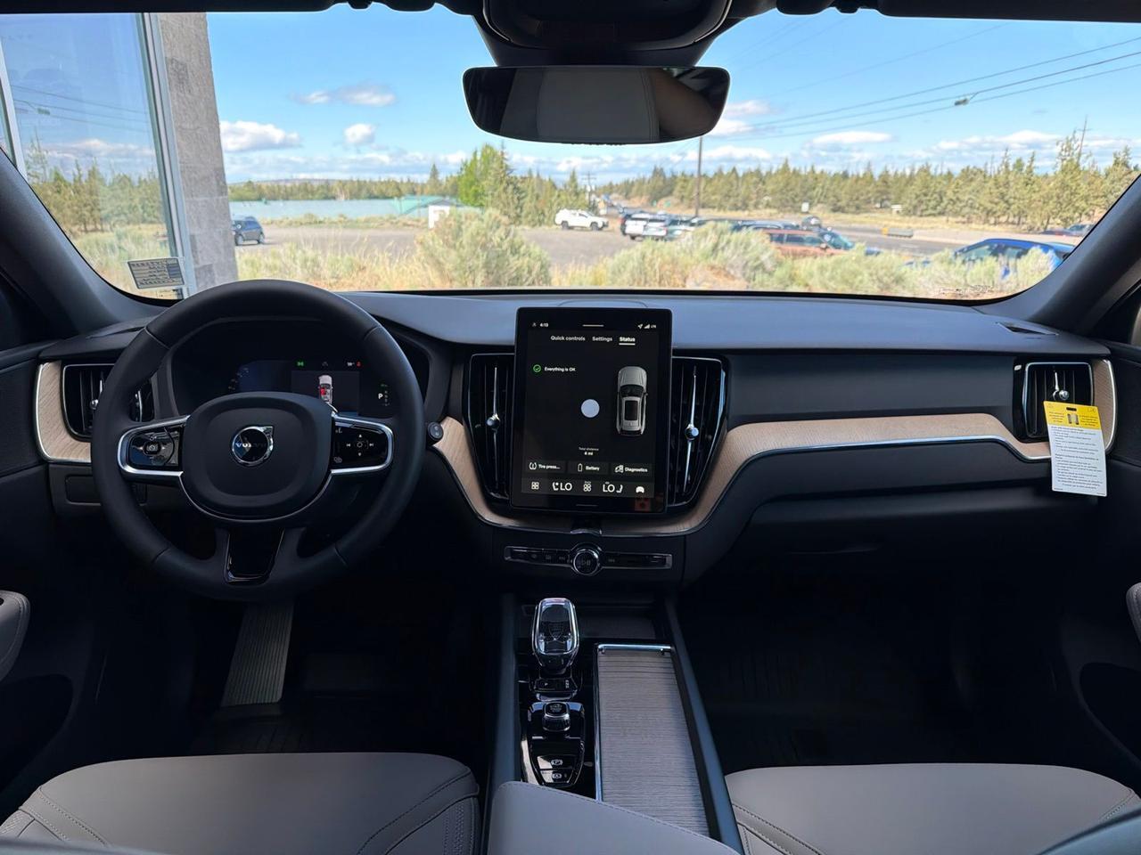 2026 Volvo XC60 Plug-In Hybrid T8 Plus Bend OR