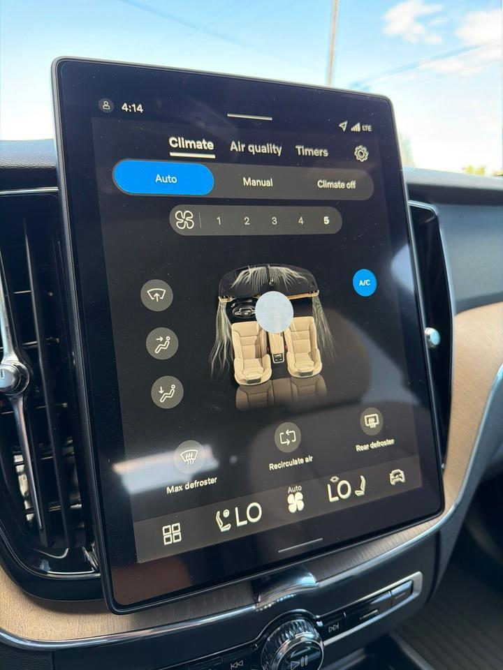 2026 Volvo XC60 Plug-In Hybrid T8 Plus Bend OR