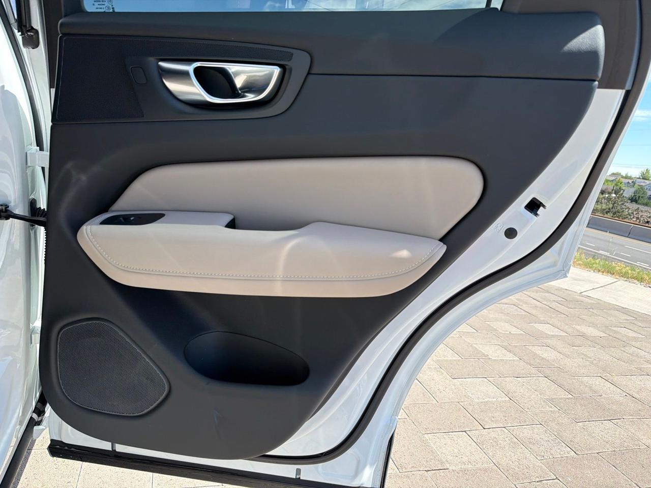2026 Volvo XC60 Plug-In Hybrid T8 Plus Bend OR