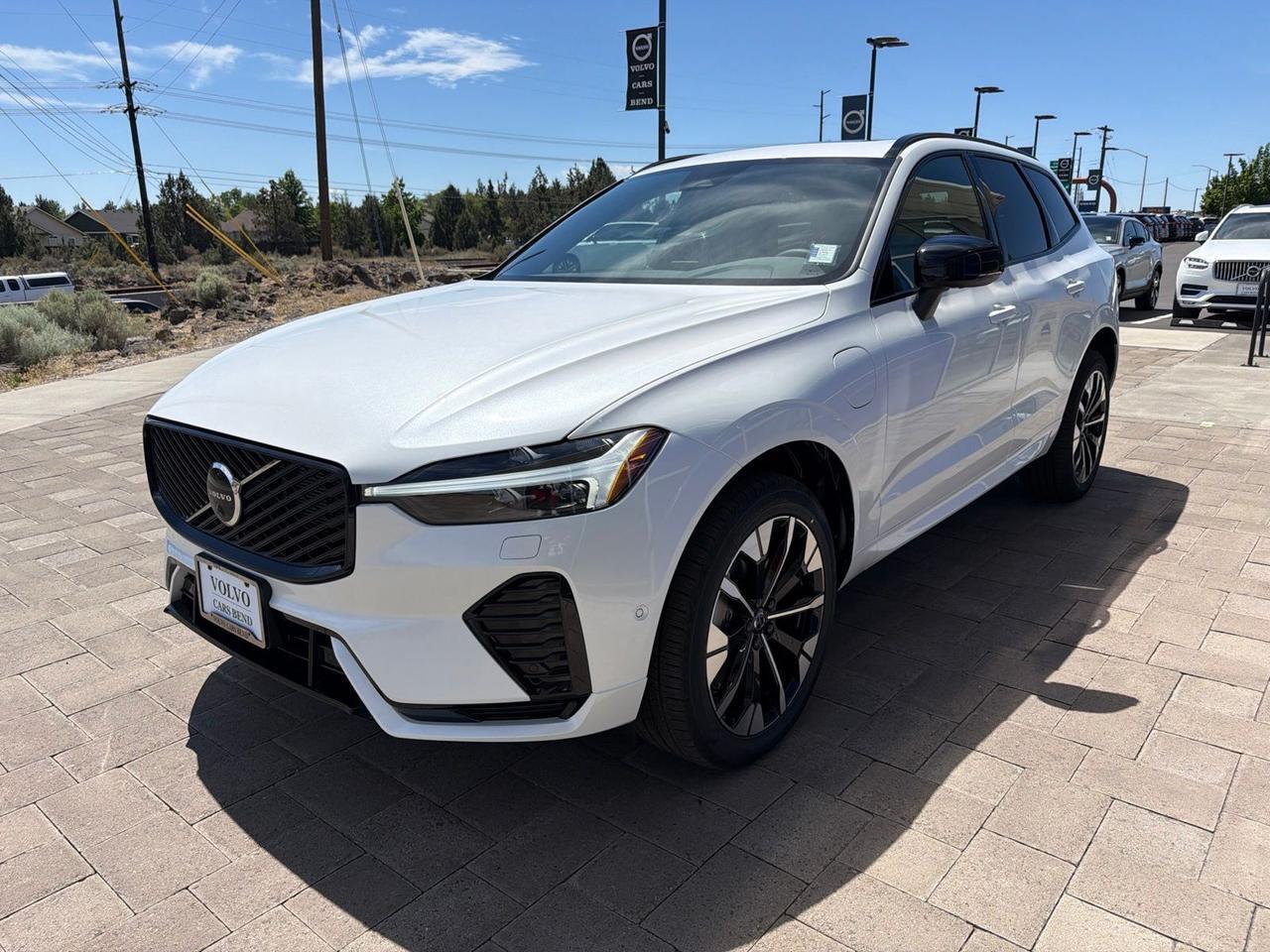 2026 Volvo XC60 Plug-In Hybrid T8 Plus Bend OR