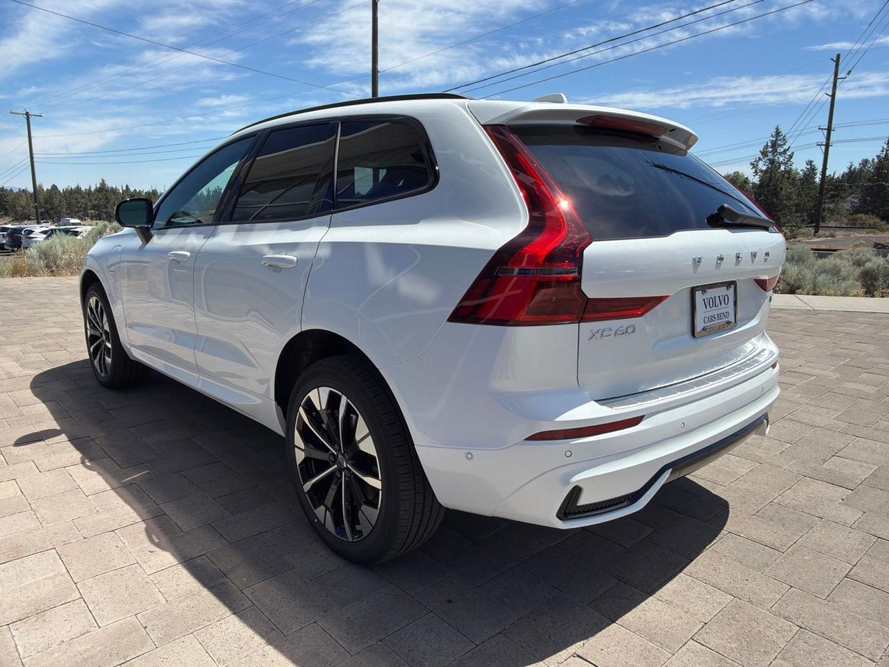 2026 Volvo XC60 Plug-In Hybrid T8 Plus Bend OR
