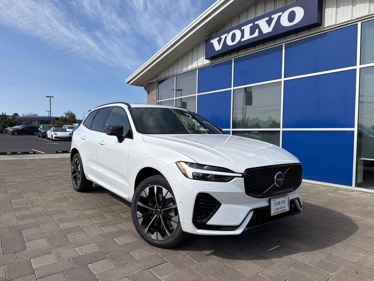 2026 Volvo XC60 Plug-In Hybrid T8 Plus