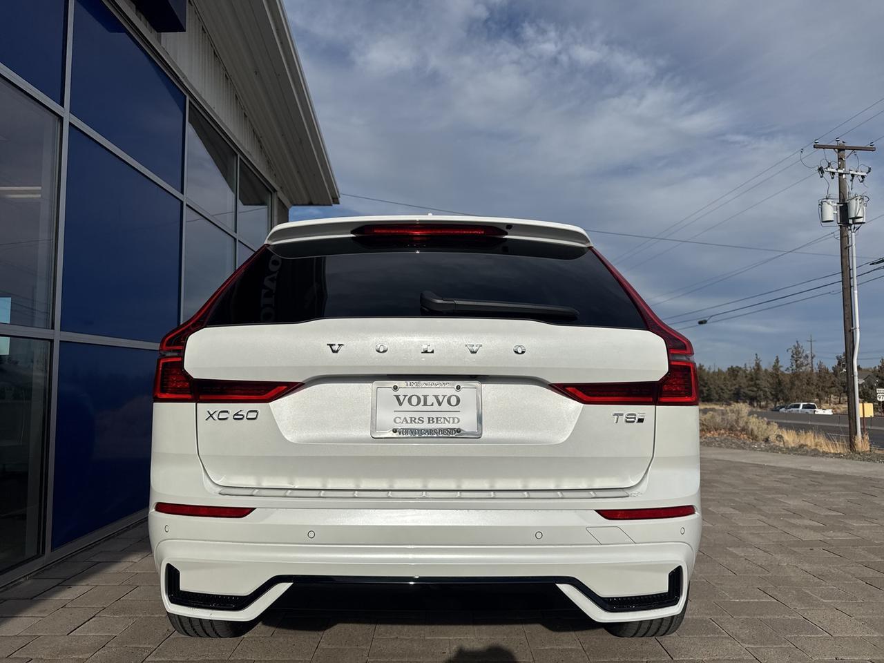 2026 Volvo XC60 Plug-In Hybrid T8 Plus Bend OR