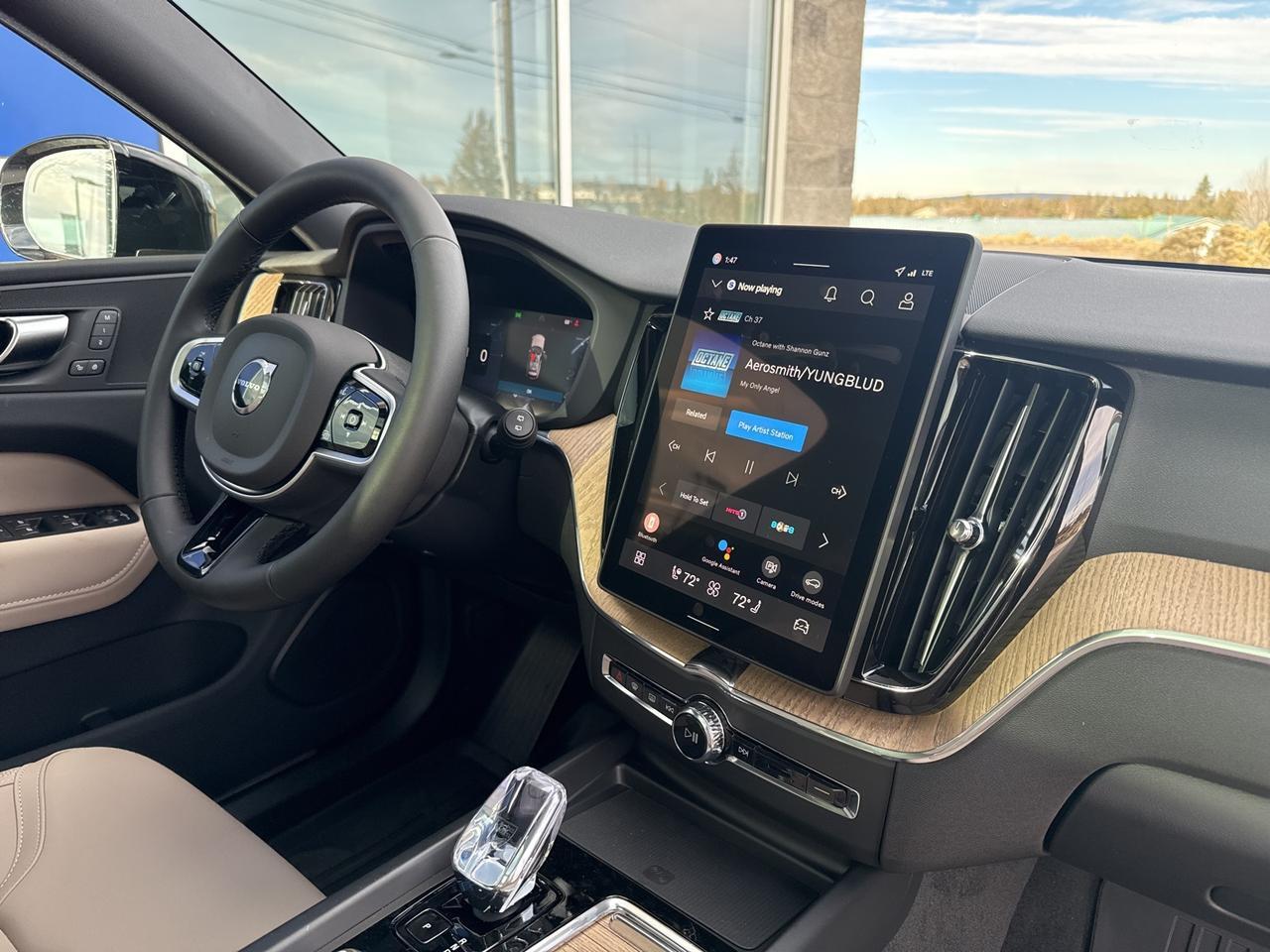 2026 Volvo XC60 Plug-In Hybrid T8 Plus Bend OR