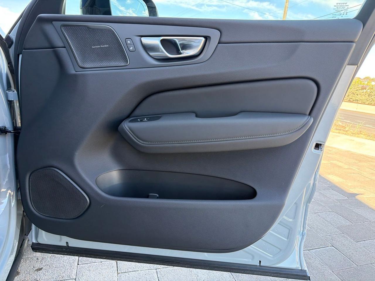 2026 Volvo XC60 Plug-In Hybrid T8 Plus Bend OR