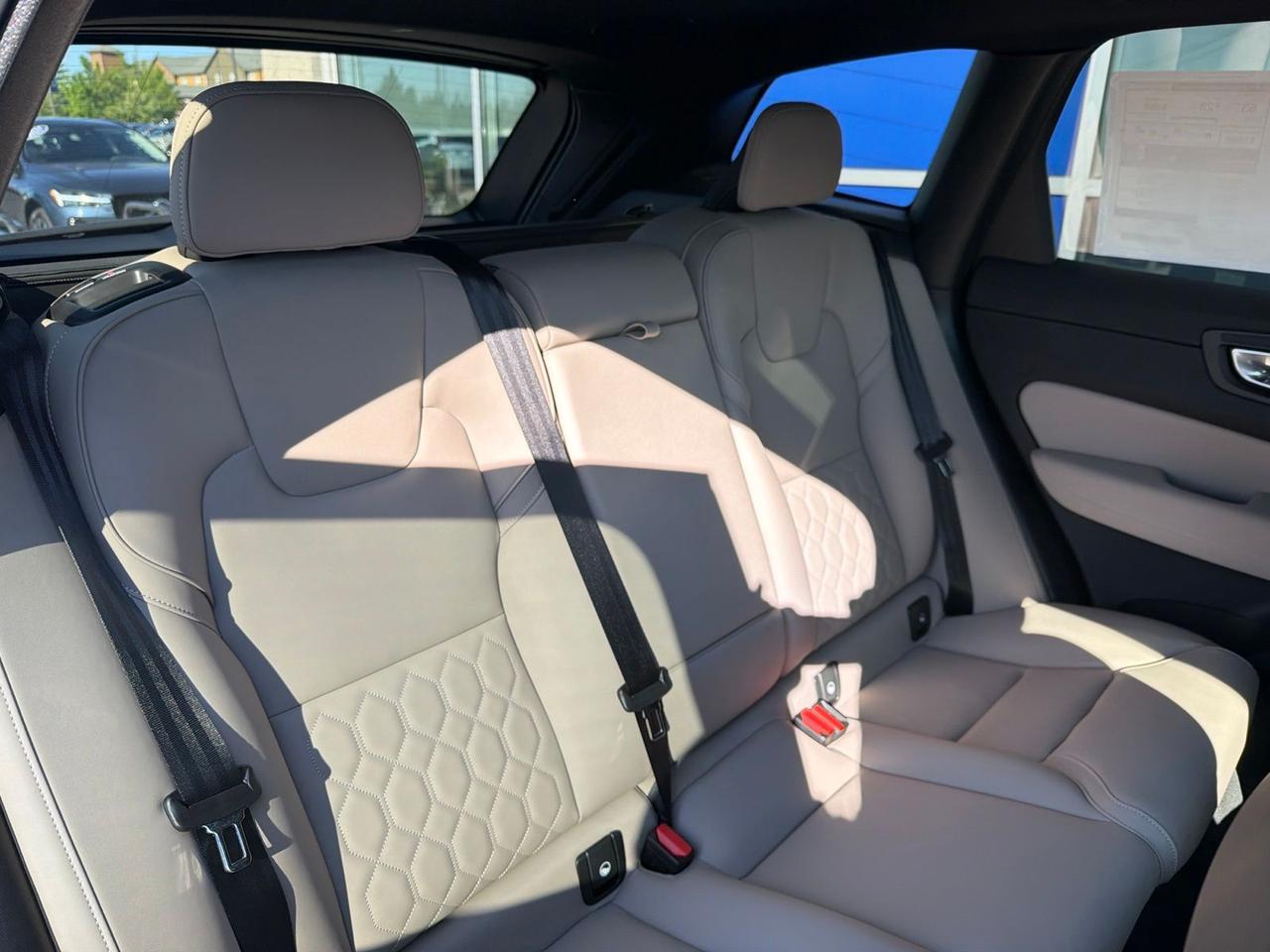 2026 Volvo XC60 Plug-In Hybrid T8 Plus Bend OR