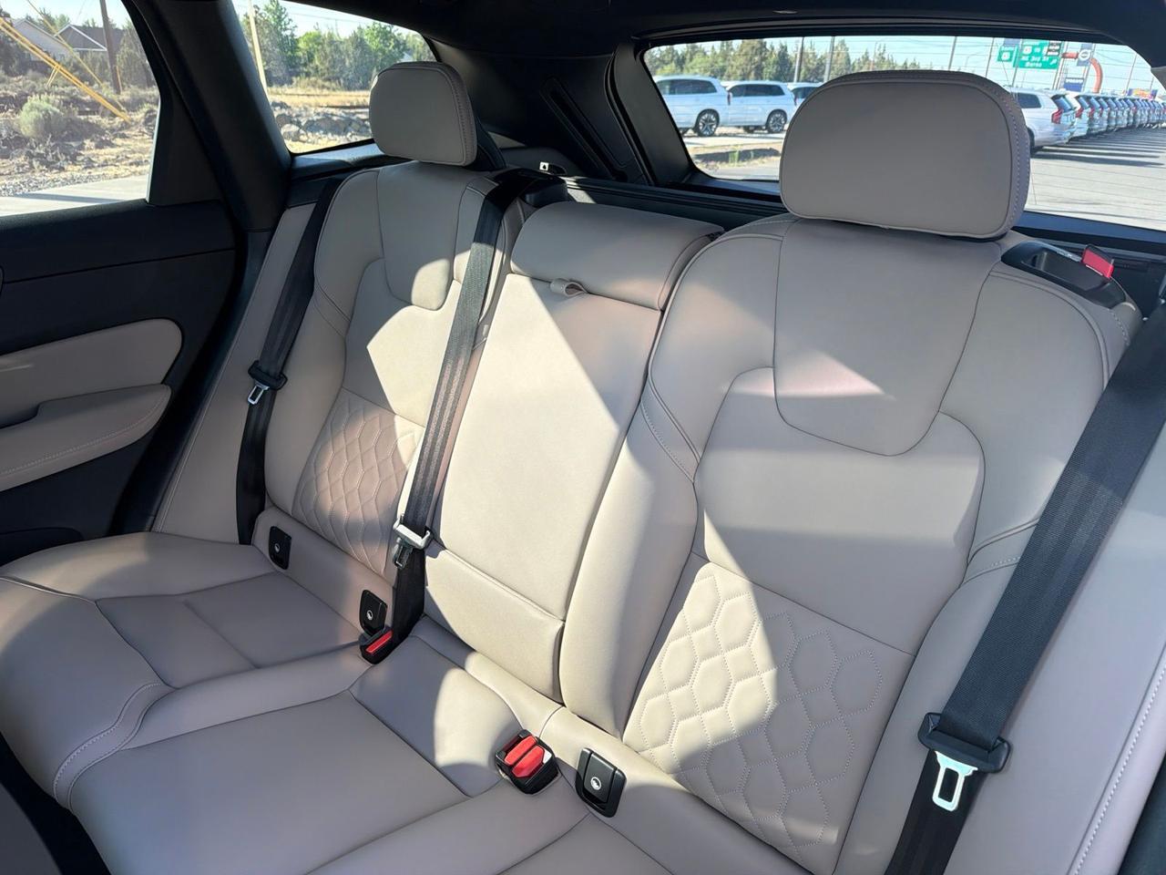 2026 Volvo XC60 Plug-In Hybrid T8 Plus Bend OR