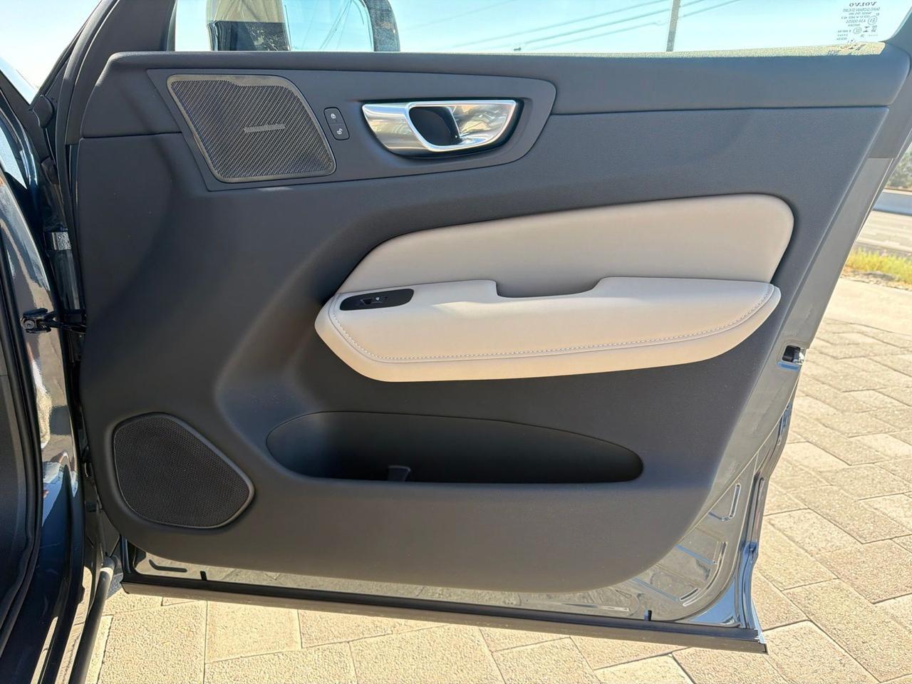 2026 Volvo XC60 Plug-In Hybrid T8 Plus Bend OR