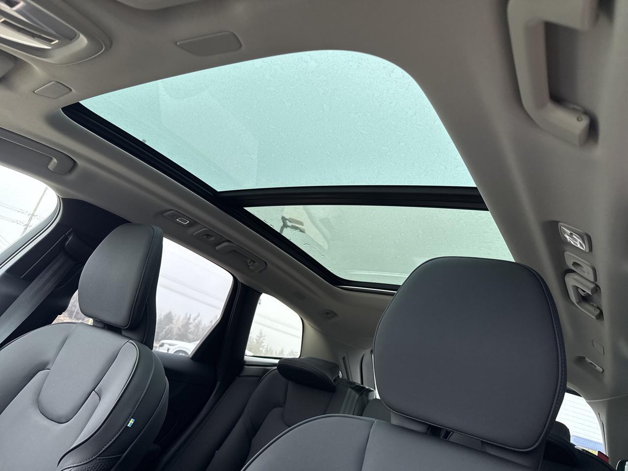 2026 Volvo XC60 Plug-In Hybrid T8 Plus Bend OR