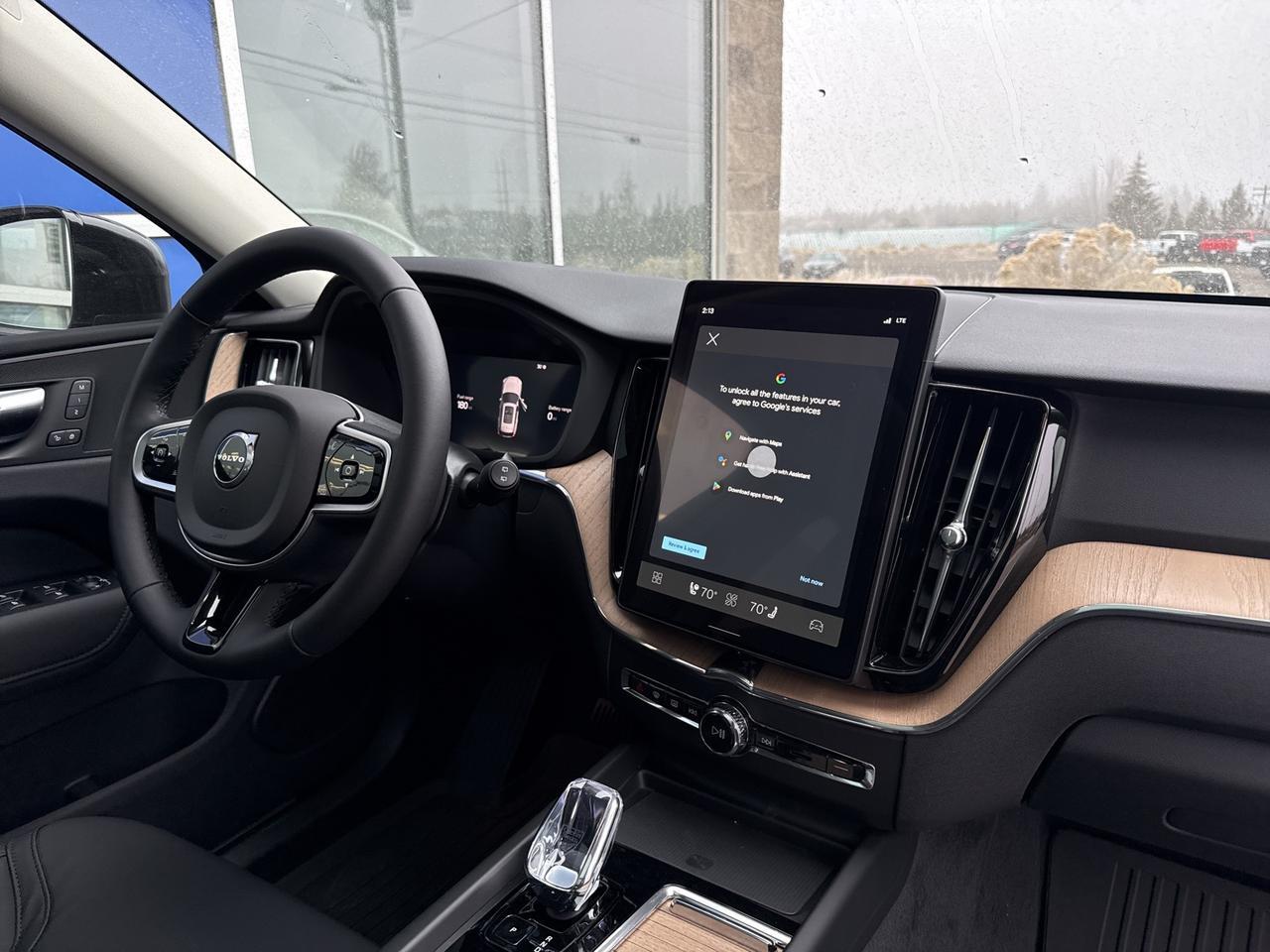 2026 Volvo XC60 Plug-In Hybrid T8 Plus Bend OR