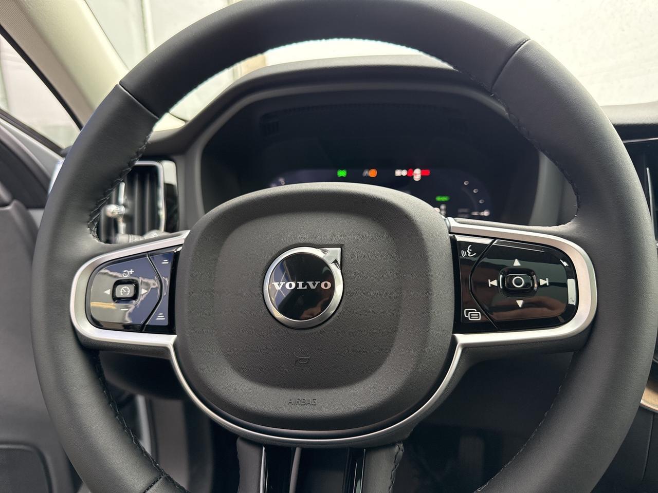 2026 Volvo XC60 Plug-In Hybrid T8 Plus Bend OR