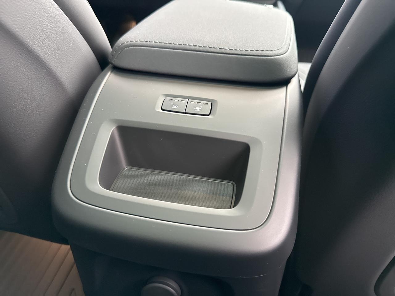 2026 Volvo XC60 Plug-In Hybrid T8 Plus Bend OR