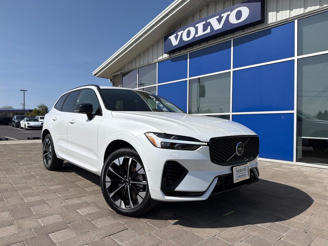 2026 Volvo XC60 Plug-In Hybrid T8 Plus