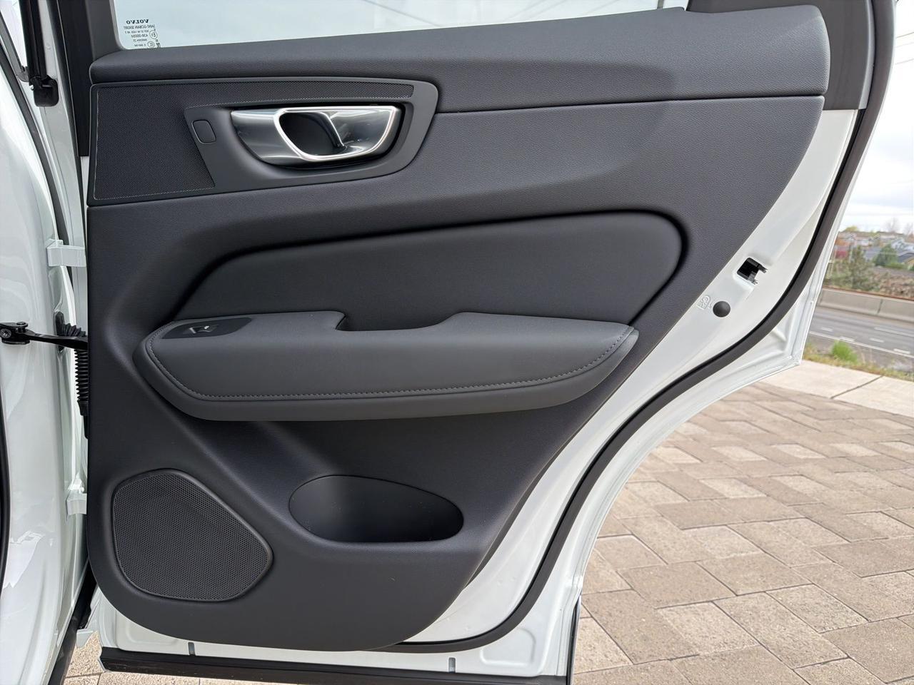 2026 Volvo XC60 Plug-In Hybrid T8 Plus Bend OR
