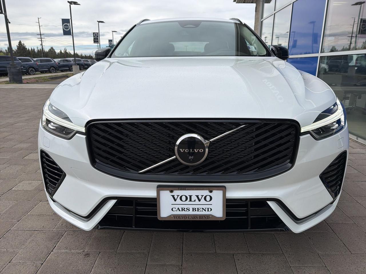 2026 Volvo XC60 Plug-In Hybrid T8 Plus Bend OR