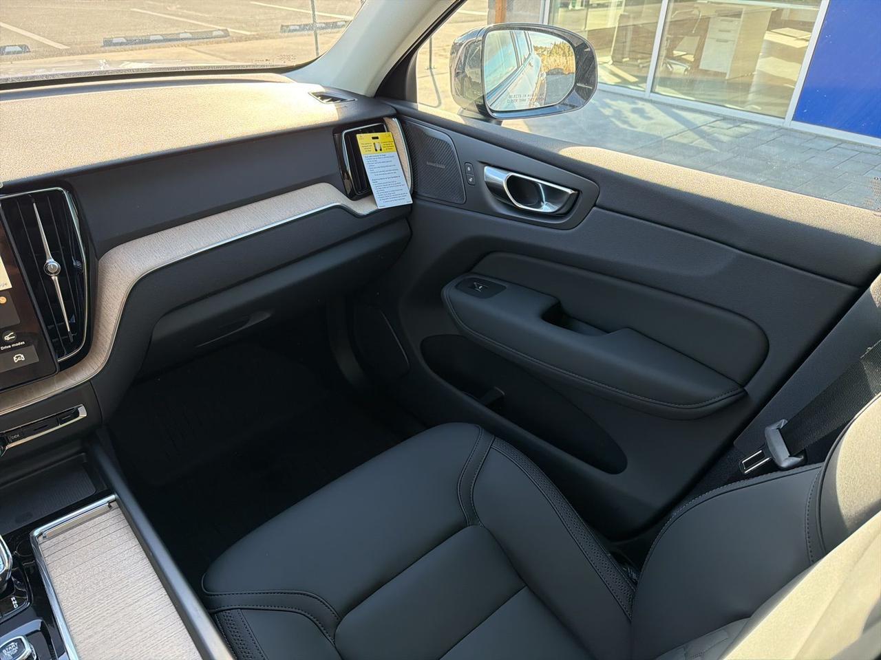 2026 Volvo XC60 Plug-In Hybrid T8 Plus Bend OR