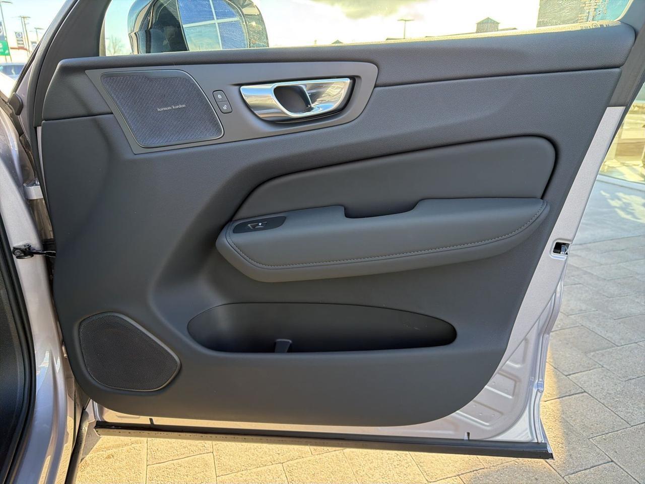 2026 Volvo XC60 Plug-In Hybrid T8 Plus Bend OR