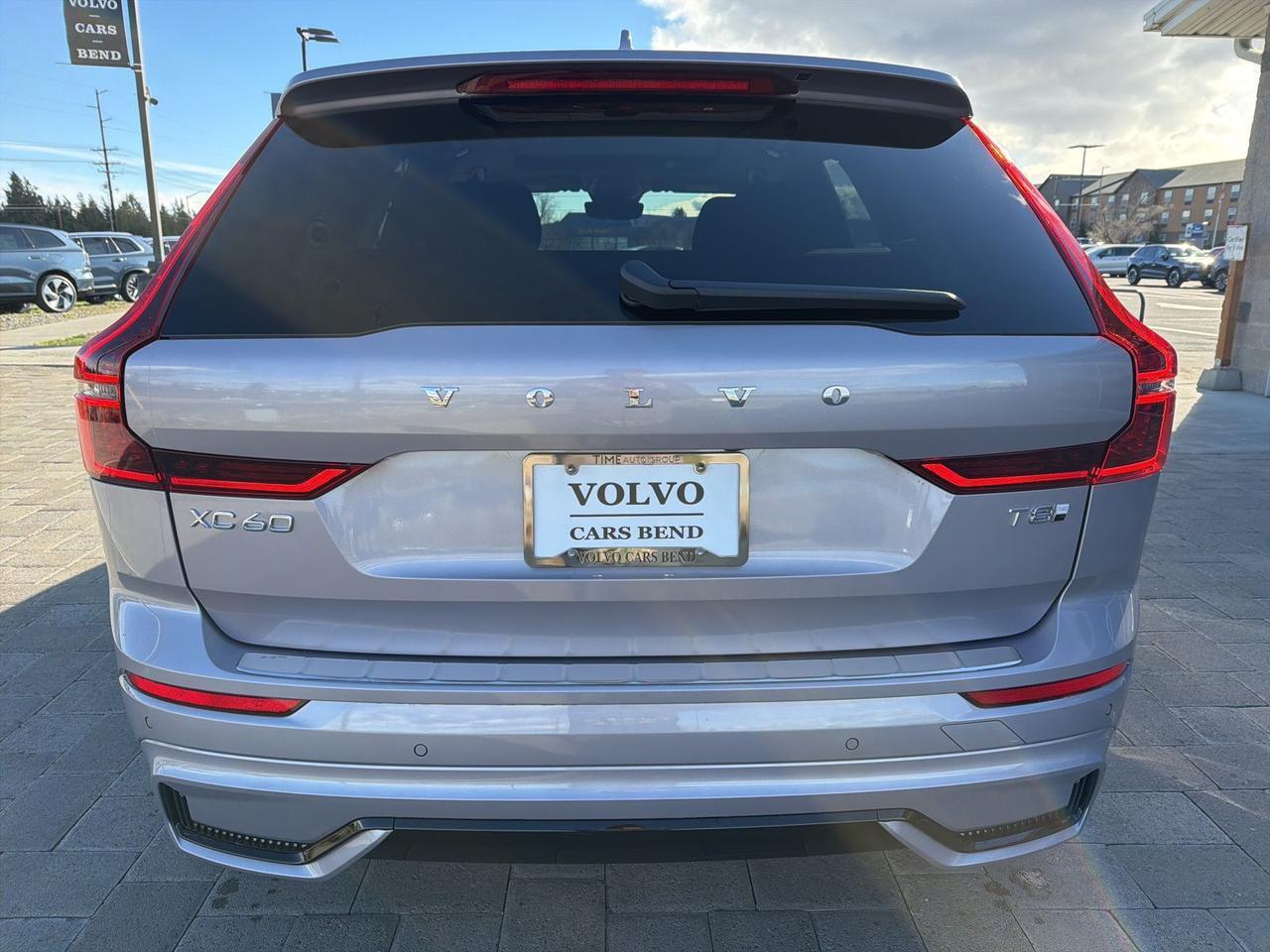 2026 Volvo XC60 Plug-In Hybrid T8 Plus Bend OR