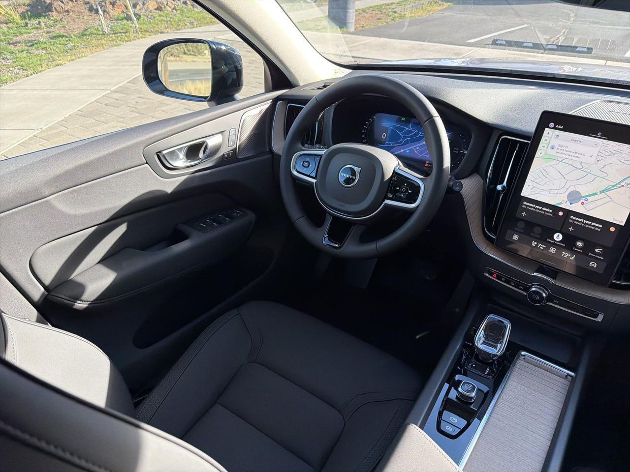 2026 Volvo XC60 Plug-In Hybrid T8 Plus Bend OR