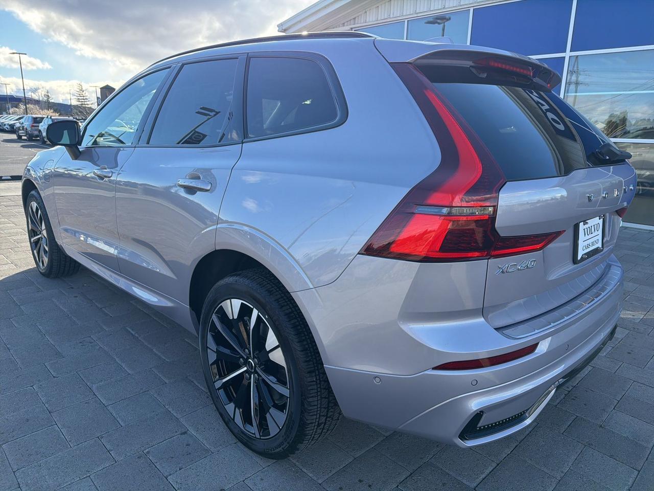 2026 Volvo XC60 Plug-In Hybrid T8 Plus Bend OR