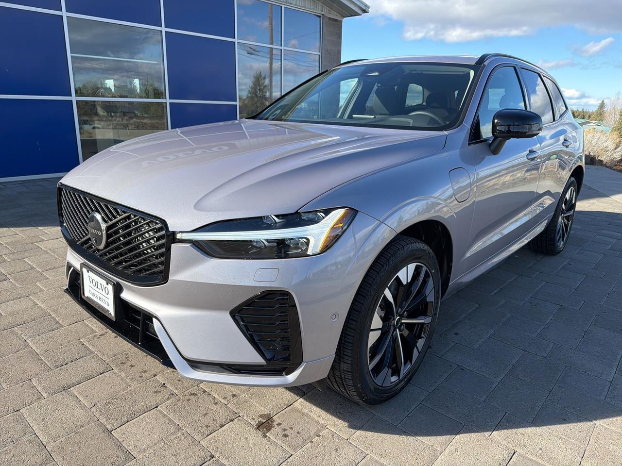 2026 Volvo XC60 Plug-In Hybrid T8 Plus Bend OR