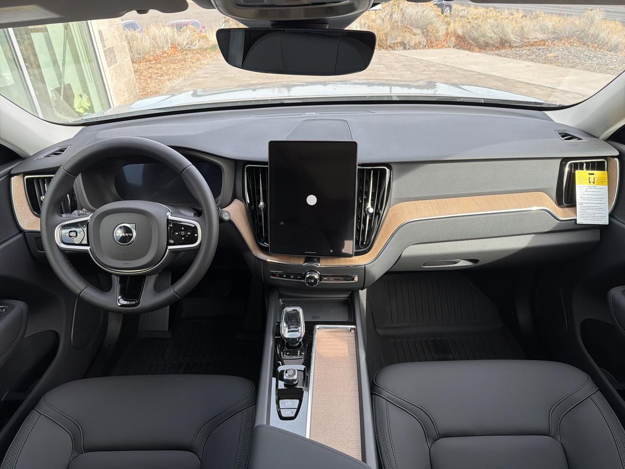 2026 Volvo XC60 Plug-In Hybrid T8 Plus Bend OR