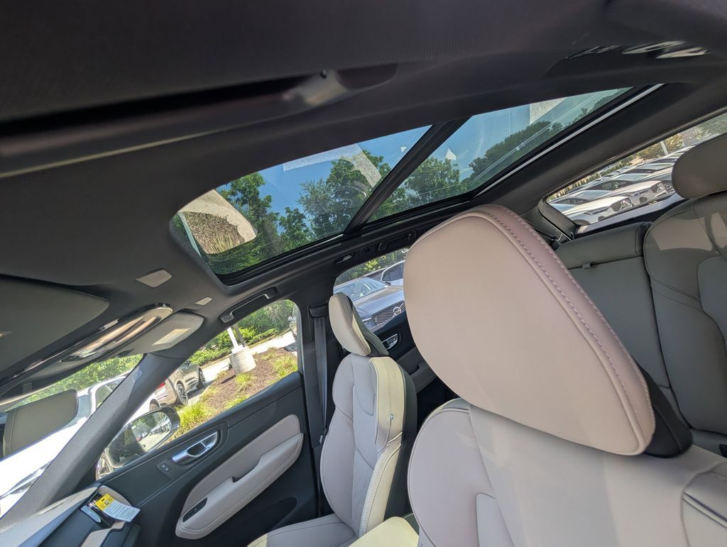 2026 Volvo XC60 Plug-In Hybrid T8 Plus Hunt Valley MD
