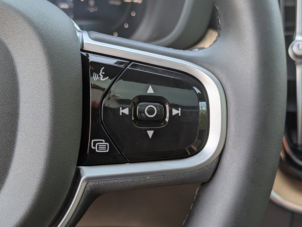 2026 Volvo XC60 Plug-In Hybrid T8 Plus Hunt Valley MD