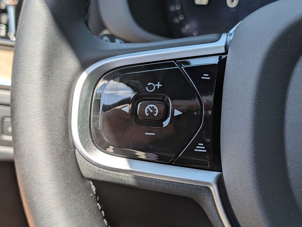 2026 Volvo XC60 Plug-In Hybrid T8 Plus Hunt Valley MD