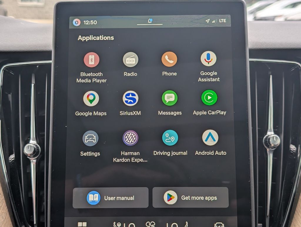 2026 Volvo XC60 Plug-In Hybrid T8 Plus Hunt Valley MD