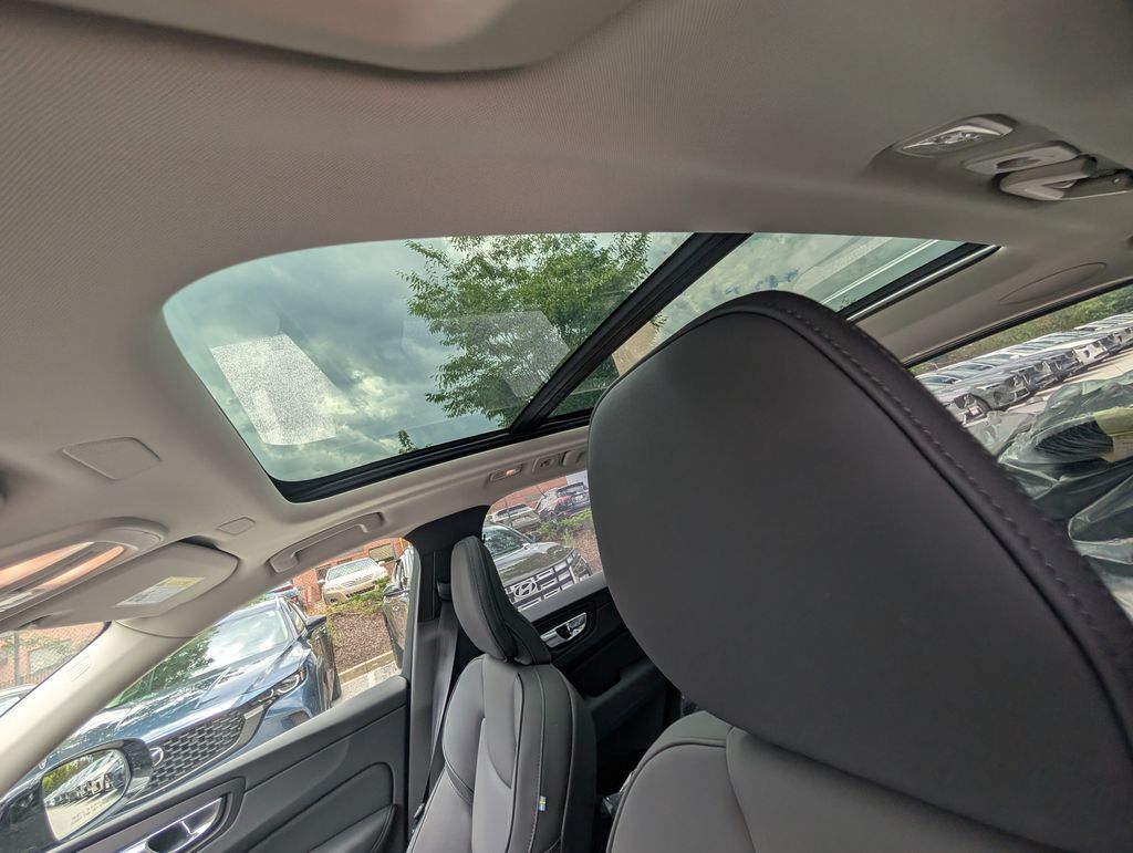 2026 Volvo XC60 Plug-In Hybrid T8 Plus Hunt Valley MD