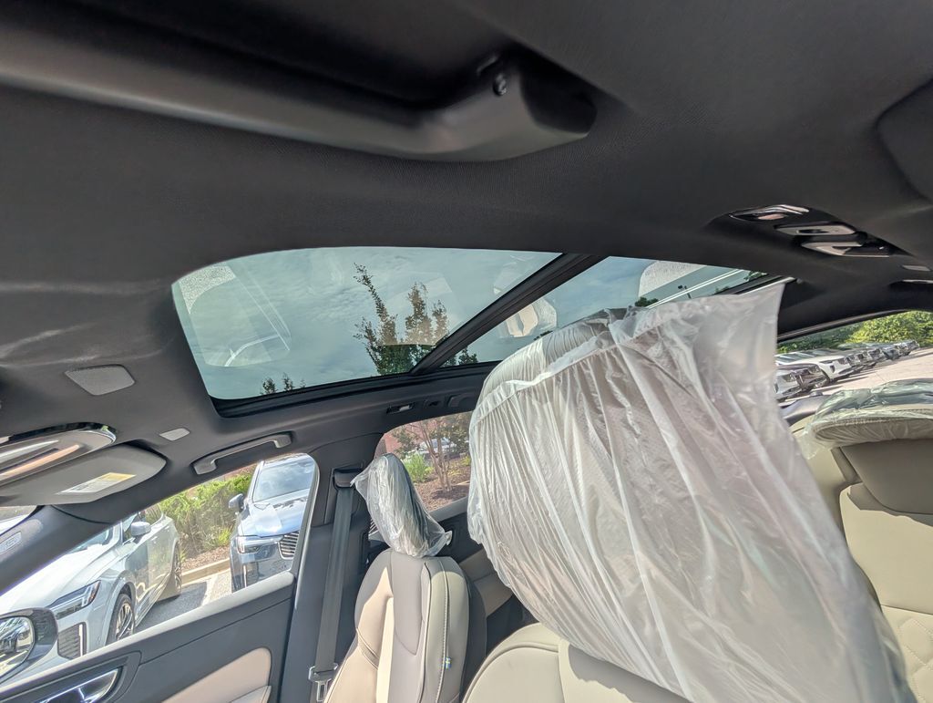 2026 Volvo XC60 Plug-In Hybrid T8 Plus Hunt Valley MD