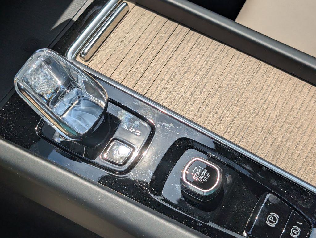 2026 Volvo XC60 Plug-In Hybrid T8 Plus Hunt Valley MD